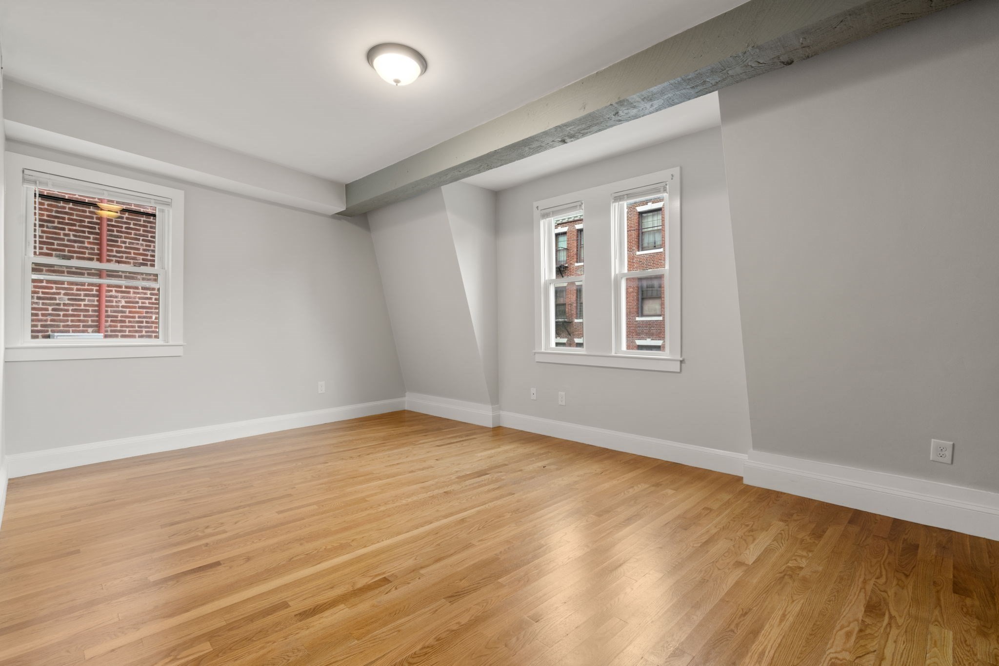 5 bed, 4+ bath apartment for rent at 129 Sutherland Rd Unit 2, Brighton — photo 10 of 32