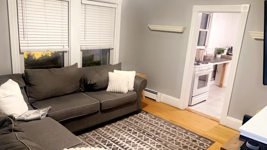 2 bed, 1 bath apartment for rent at 129 Webster St Unit 2, Zip 01830 — photo 3 of 7