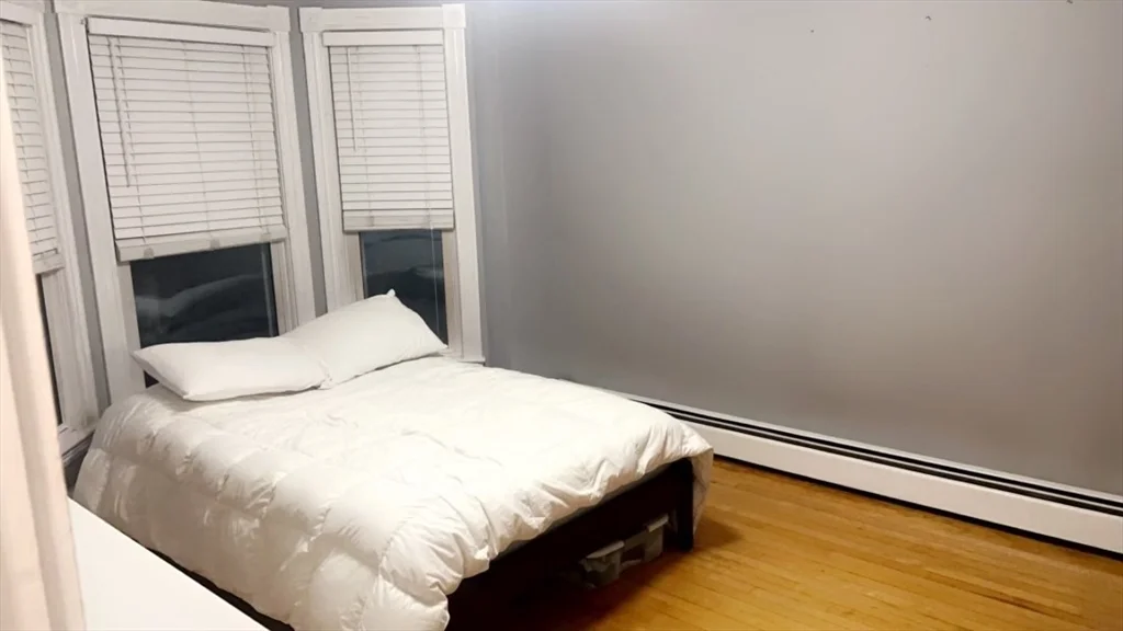 2 bed, 1 bath apartment for rent at 129 Webster St Unit 2, Zip 01830 — photo 5 of 7