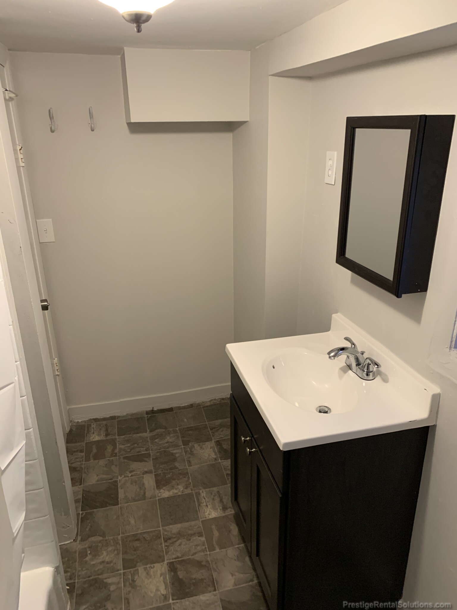 2 bed, 1 bath apartment for rent at 1292 Commonwealth Ave Unit B, Brighton — photo 8 of 13