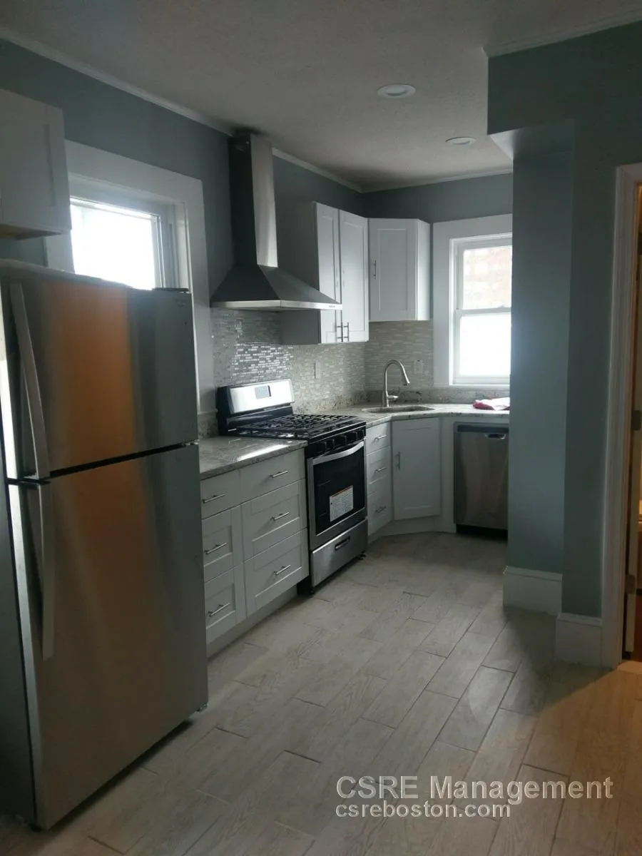 4 bed, 2 bath apartment for rent at 1293 Cambridge St Unit 3Rear, Inman Square