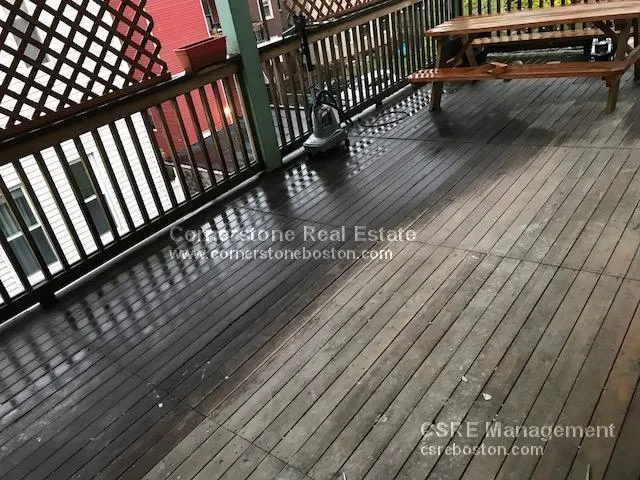 4 bed, 2 bath apartment for rent at 1293 Cambridge St Unit 3Rear, Inman Square — photo 4 of 8