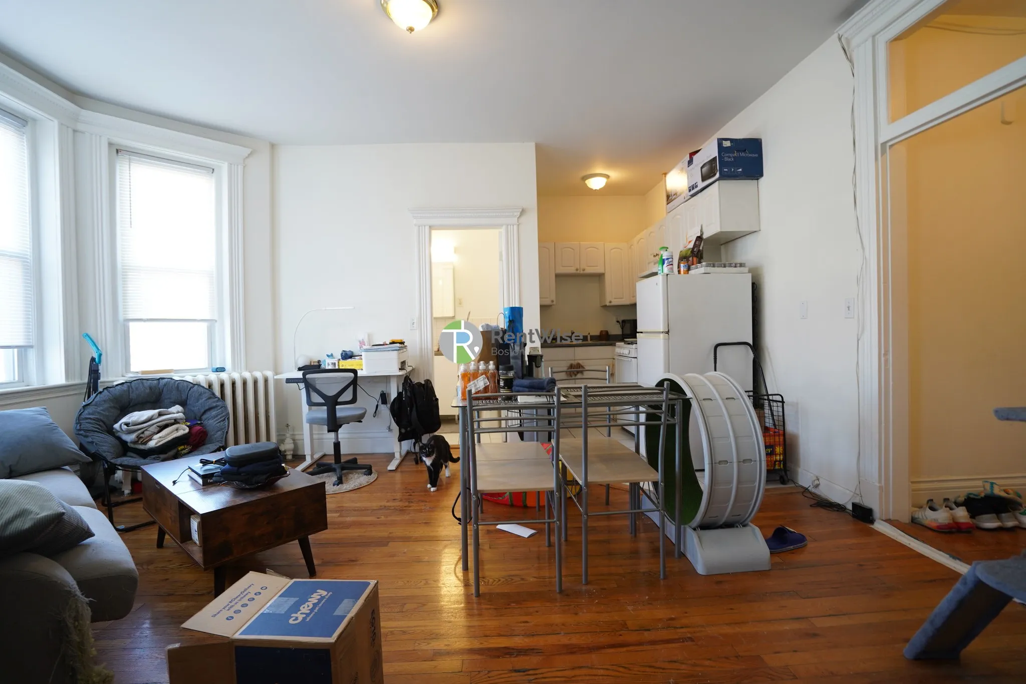 Studio bed, 1 bath apartment for rent at 1298 Commonwealth Ave Unit 17, Allston — photo 6 of 12