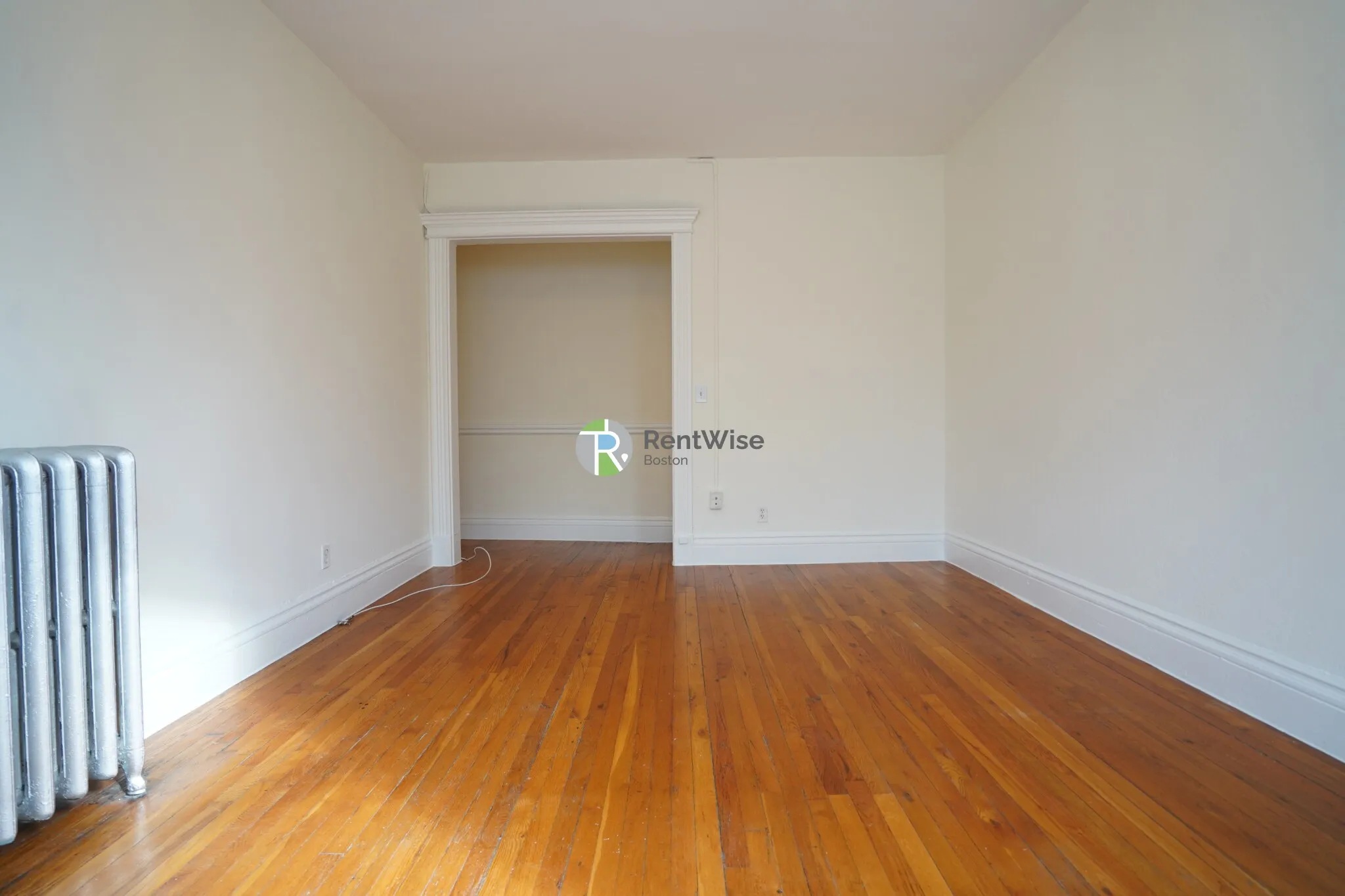 1 bed, 1 bath apartment for rent at 1298 Commonwealth Ave Unit 23-1, Allston — photo 2 of 13