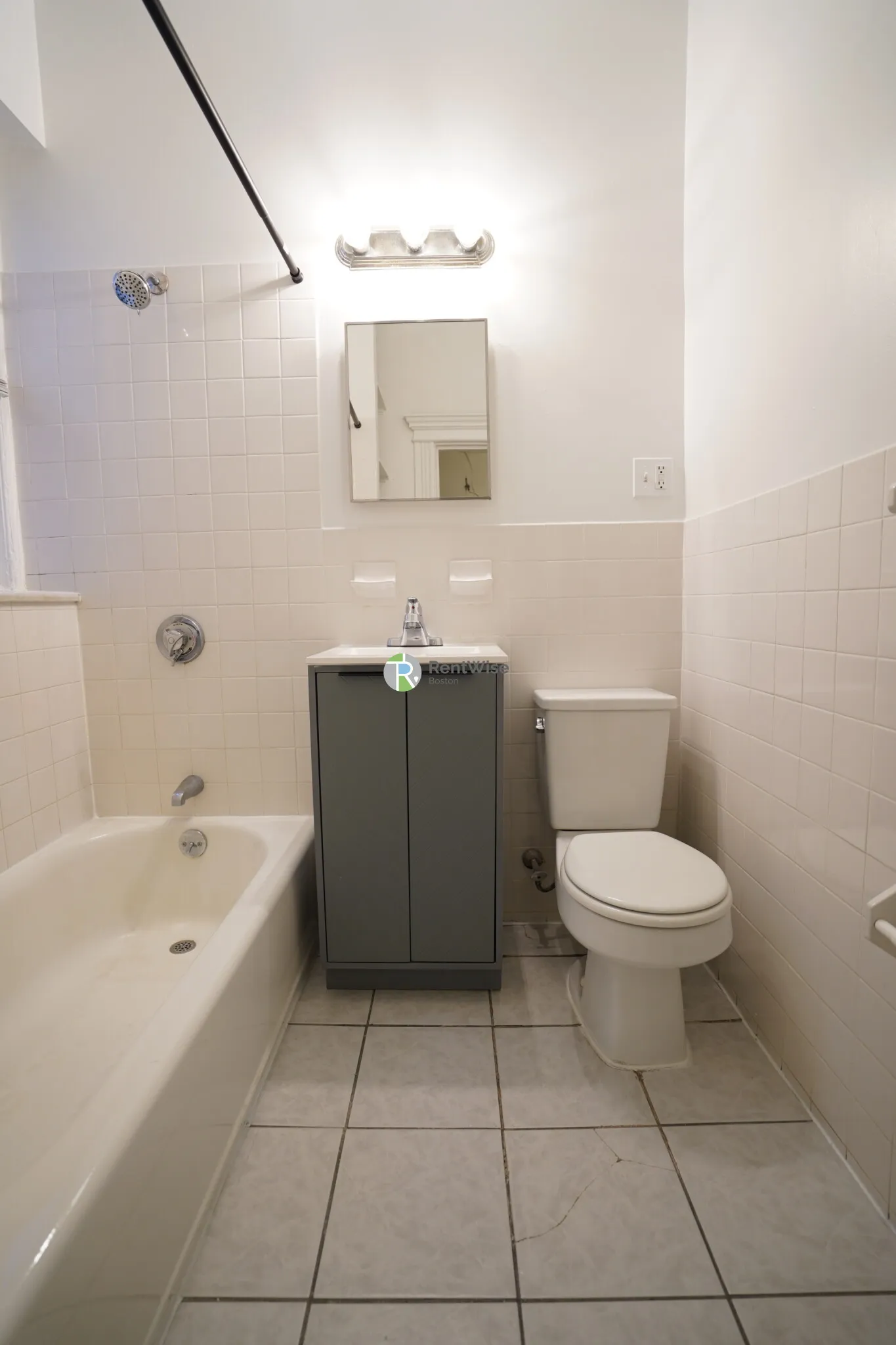 1 bed, 1 bath apartment for rent at 1298 Commonwealth Ave Unit 23, Allston — photo 5 of 13