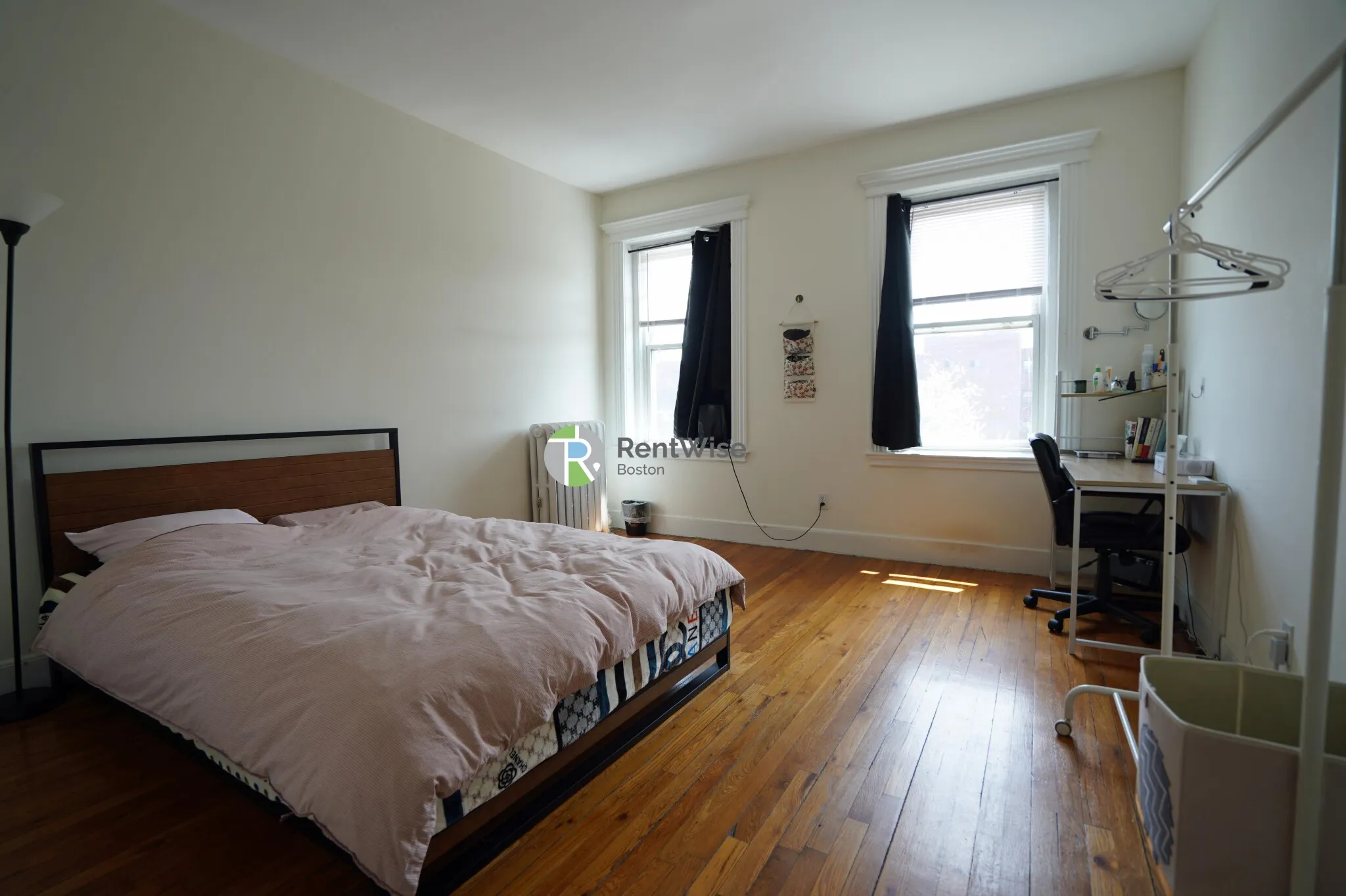 1 bed, 1 bath apartment for rent at 1298 Commonwealth Ave Unit 28, Allston — photo 8 of 17