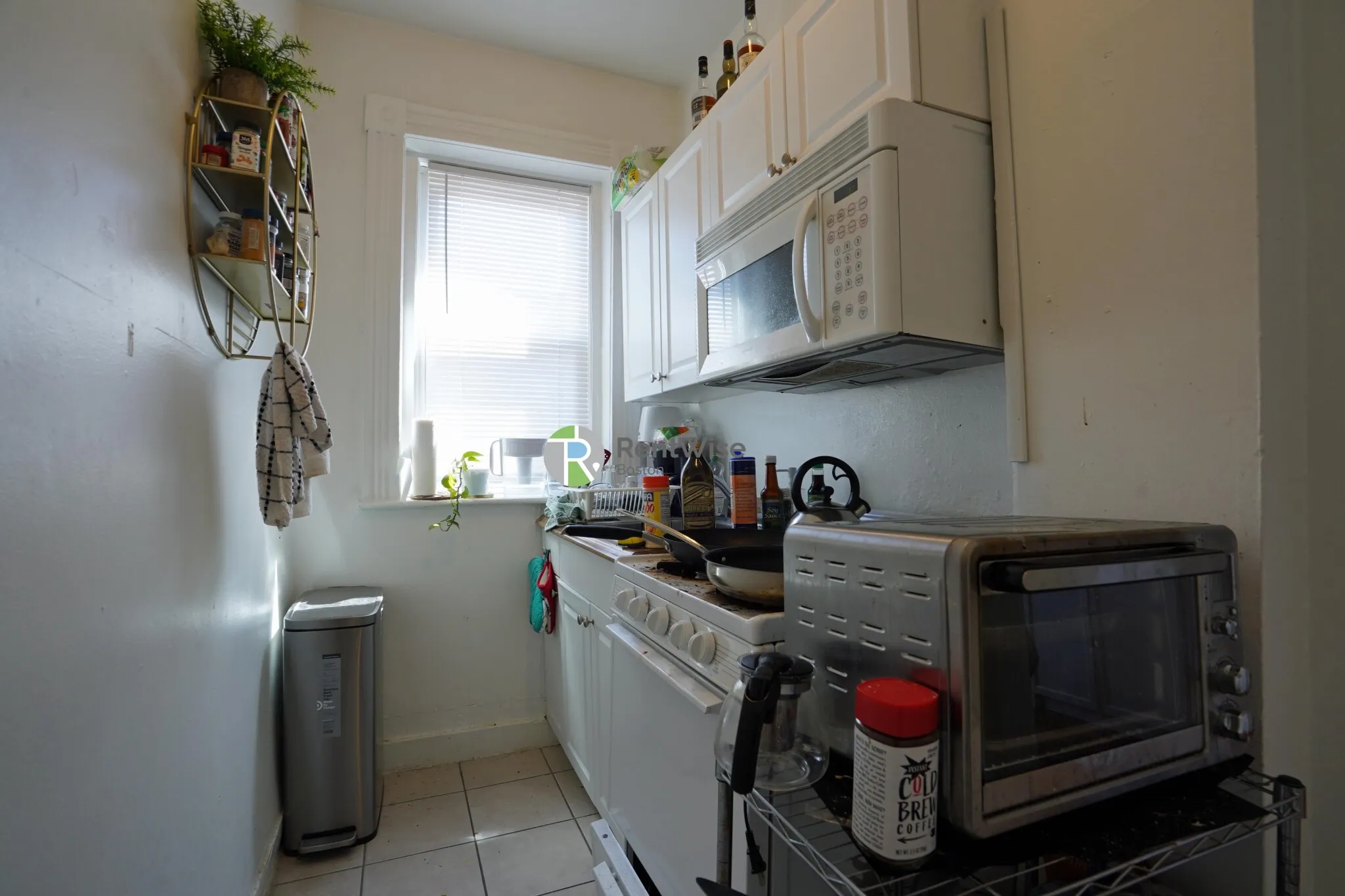 1 bed, 1 bath apartment for rent at 1298 Commonwealth Ave Unit 34, Allston — photo 6 of 16