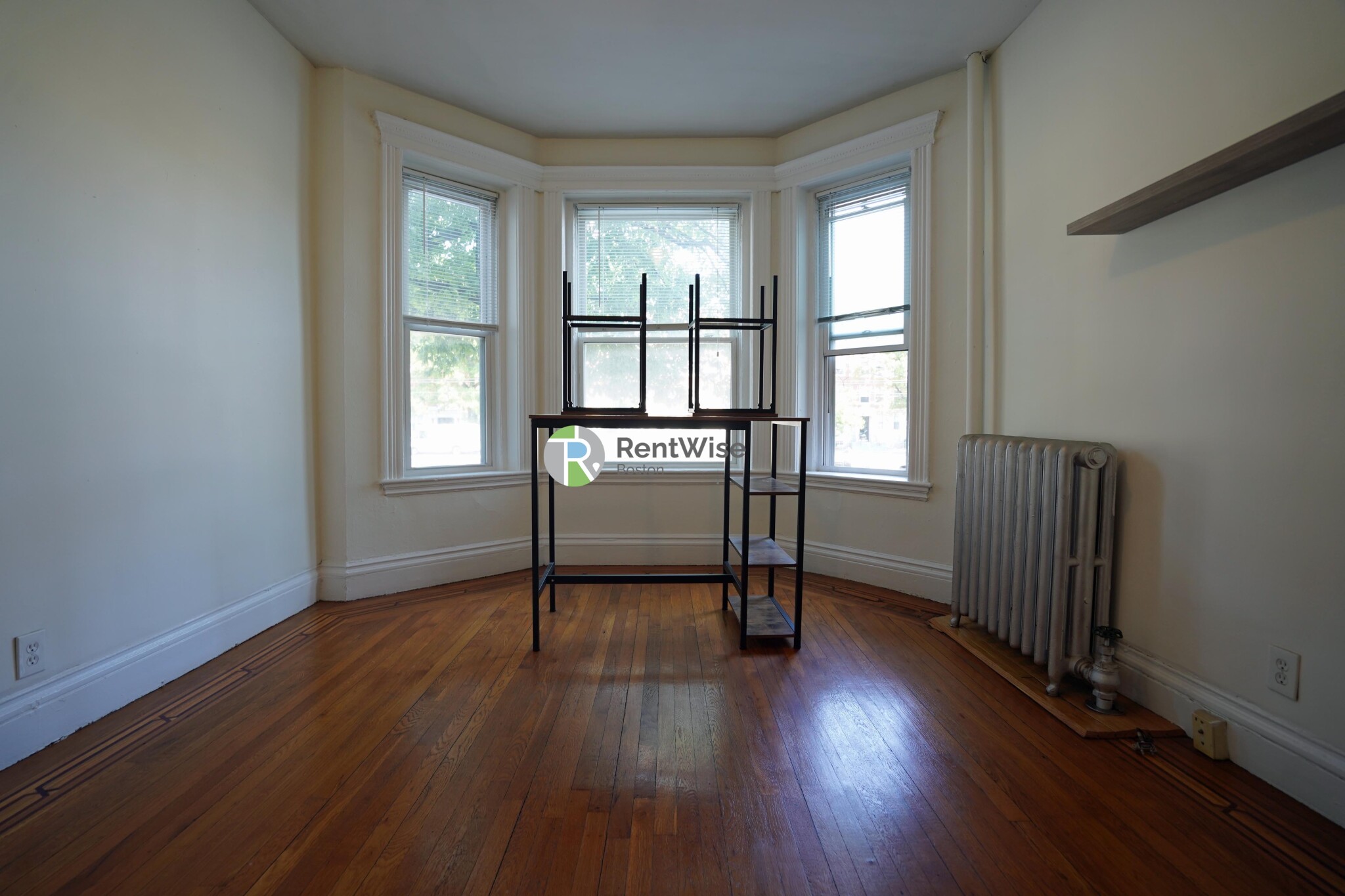 1 bed, 1 bath apartment for rent at 1298 Commonwealth Ave Unit 7, Allston