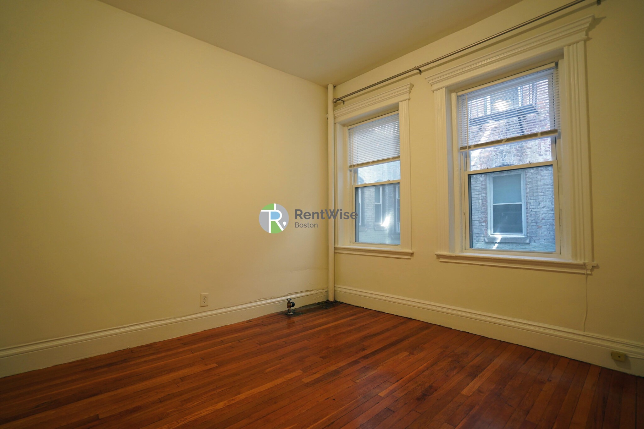 1 bed, 1 bath apartment for rent at 1298 Commonwealth Ave Unit 7, Allston — photo 9 of 25