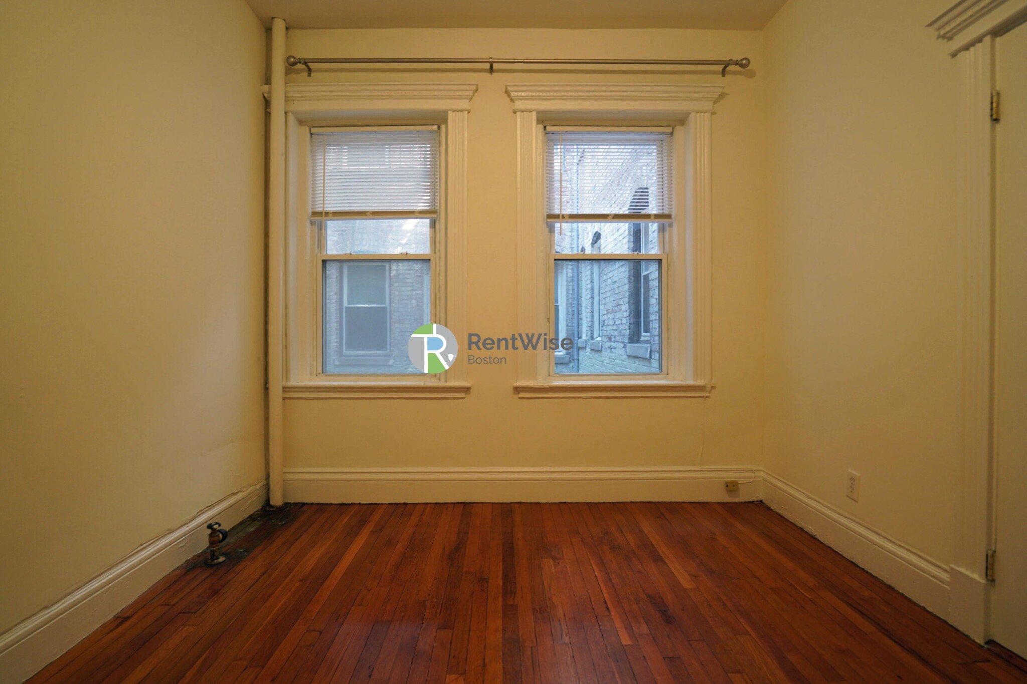 1 bed, 1 bath apartment for rent at 1298 Commonwealth Ave Unit 7, Allston — photo 10 of 25