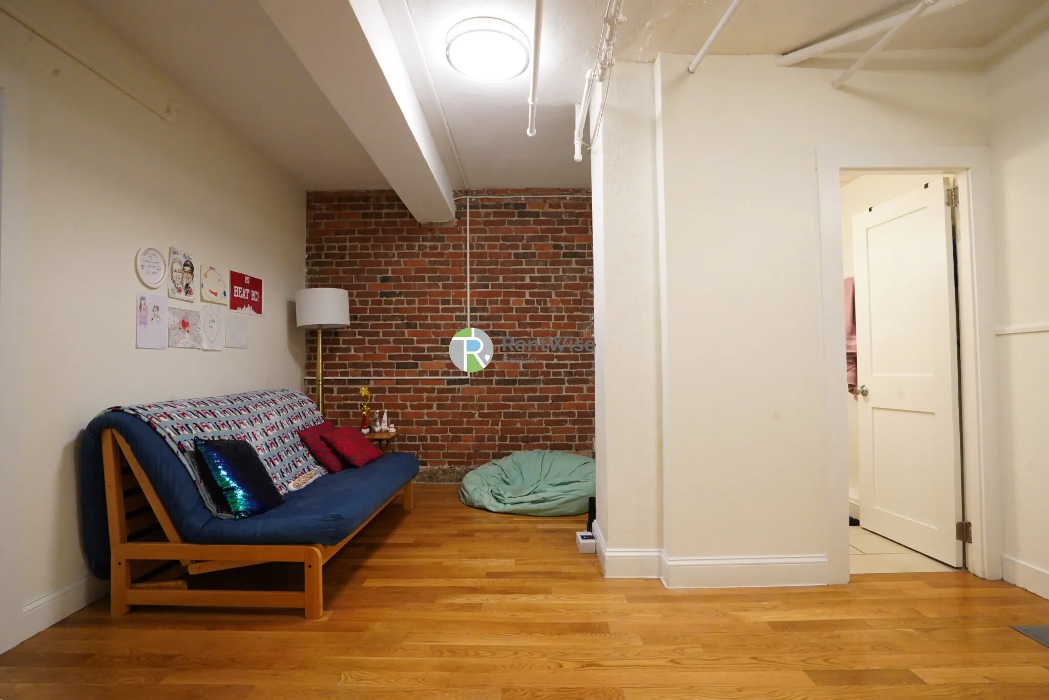 2 bed, 1 bath apartment for rent at 1298 Commonwealth Ave Unit A, Allston — photo 4 of 18