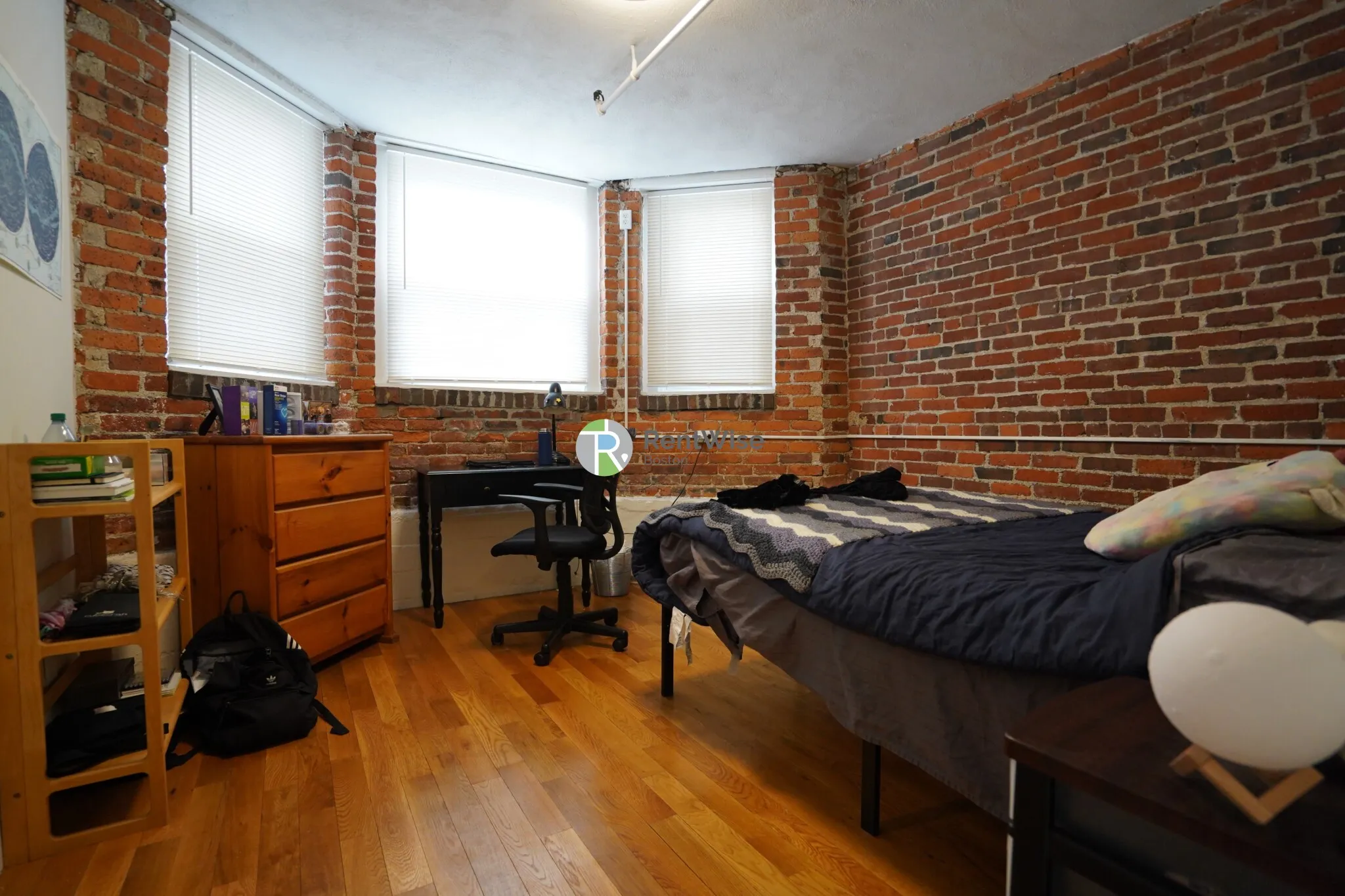 2 bed, 1 bath apartment for rent at 1298 Commonwealth Ave Unit A, Allston — photo 8 of 18