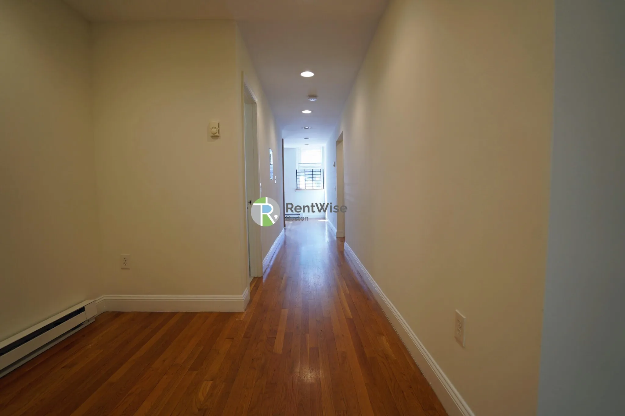 2 bed, 1 bath apartment for rent at 1298 Commonwealth Ave Unit E-1, Allston — photo 2 of 35
