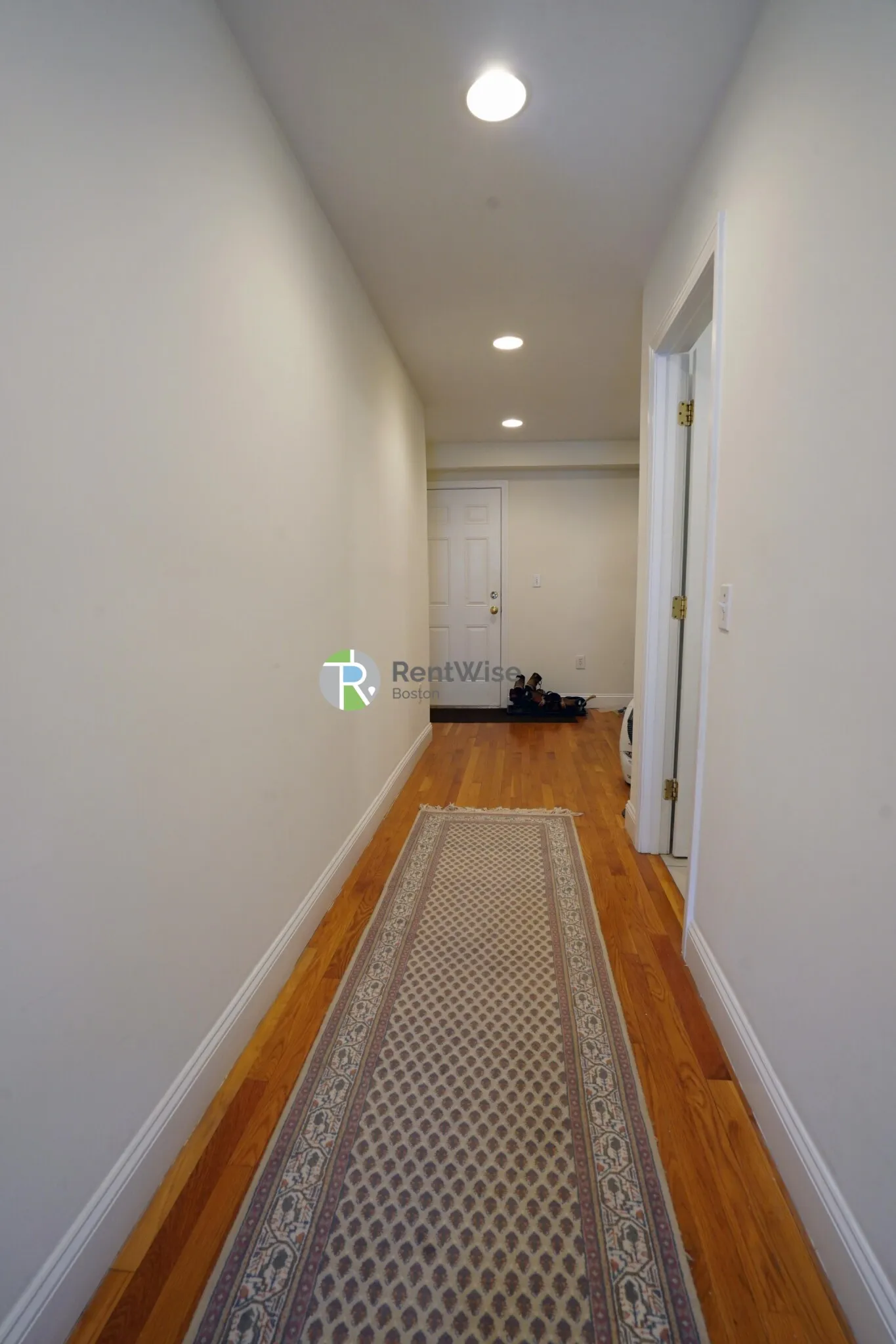 2 bed, 1 bath apartment for rent at 1298 Commonwealth Ave Unit E-1, Allston — photo 24 of 35