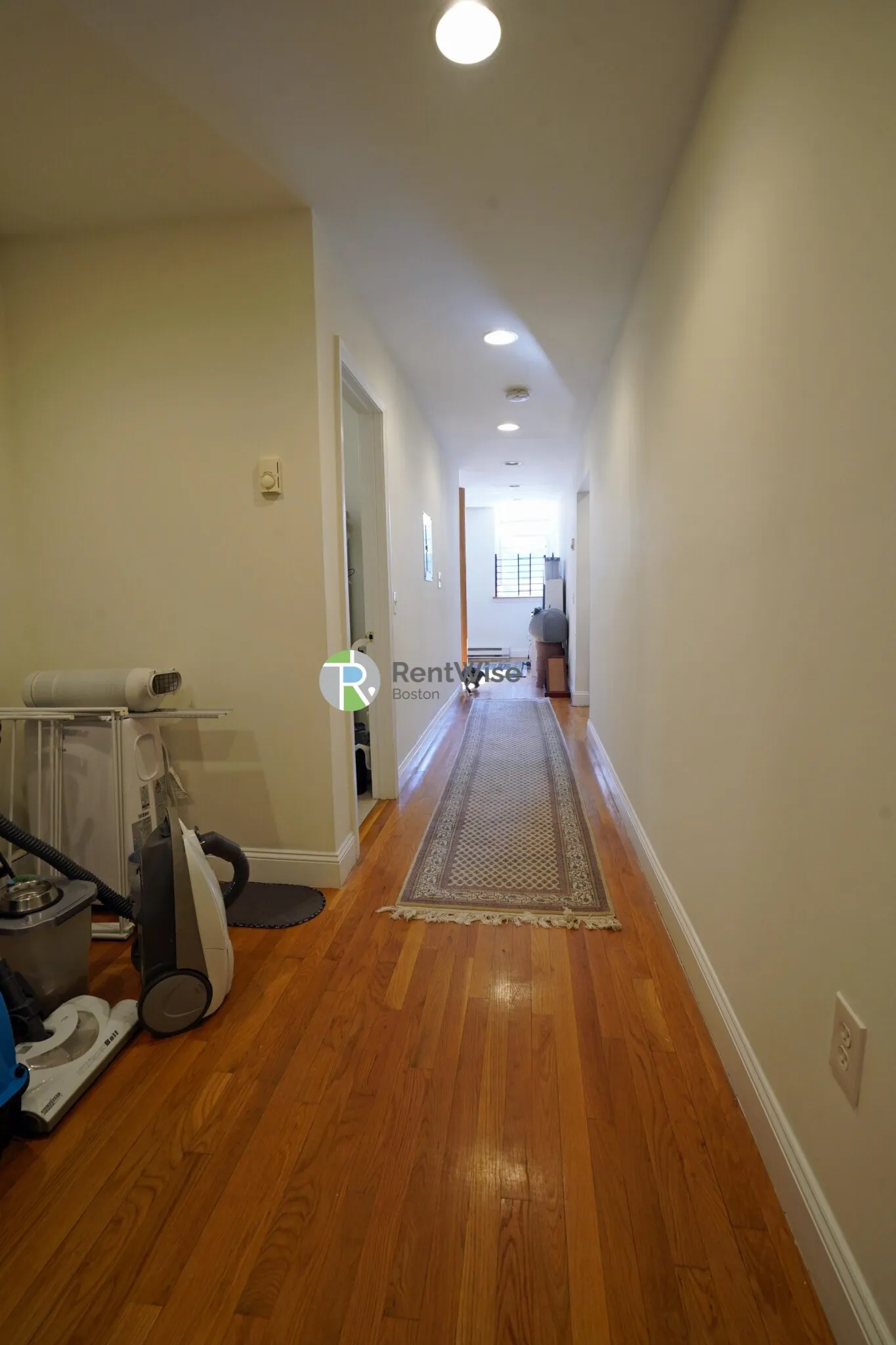 2 bed, 1 bath apartment for rent at 1298 Commonwealth Ave Unit E-1, Allston — photo 25 of 35