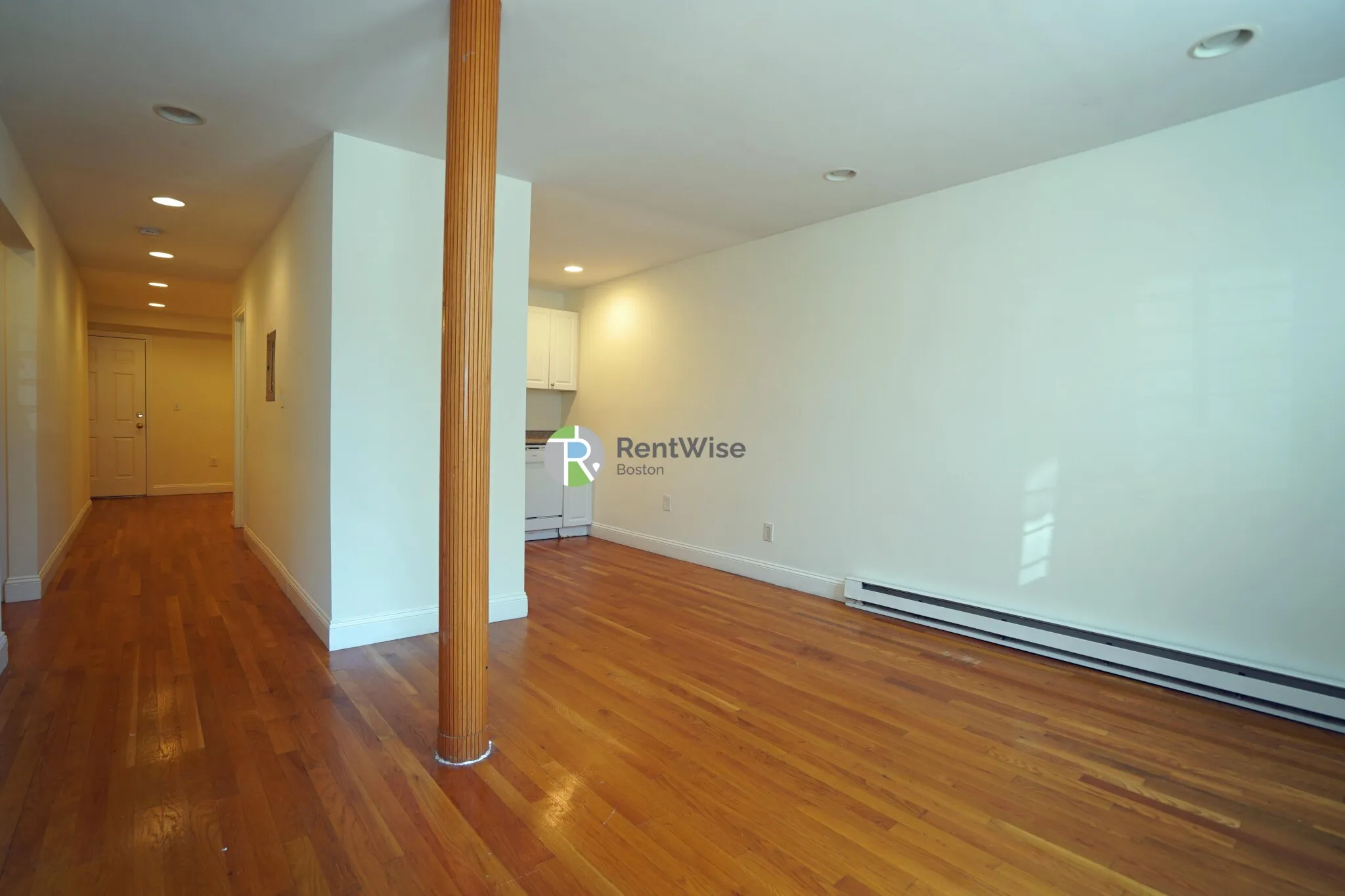 2 bed, 1 bath apartment for rent at 1298 Commonwealth Ave Unit E, Allston — photo 4 of 35
