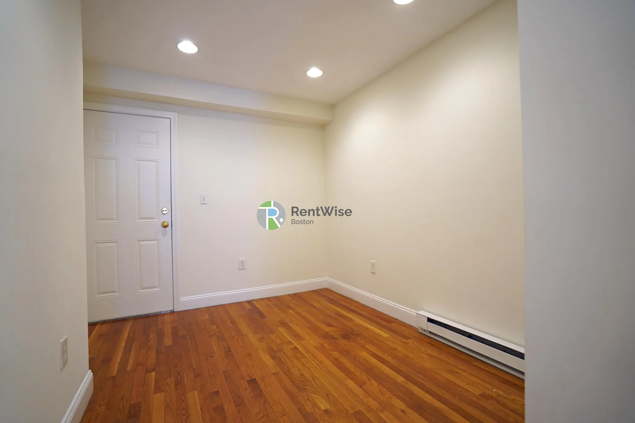 2 bed, 1 bath apartment for rent at 1298 Commonwealth Ave Unit E, Allston — photo 16 of 35