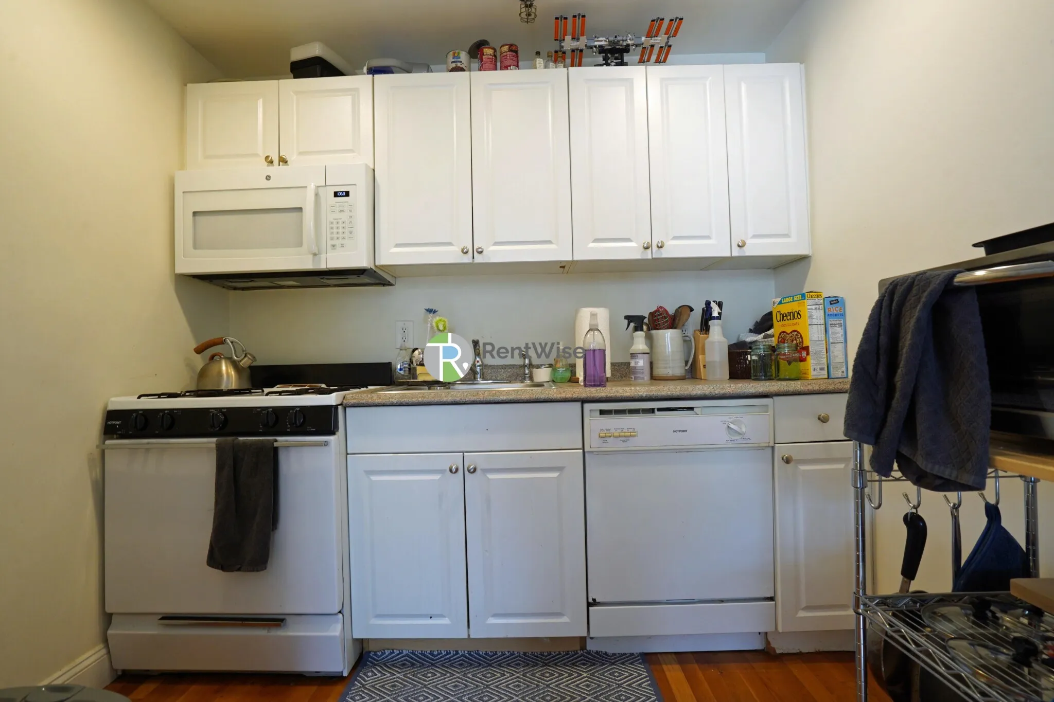 2 bed, 1 bath apartment for rent at 1298 Commonwealth Ave Unit E, Allston — photo 23 of 35