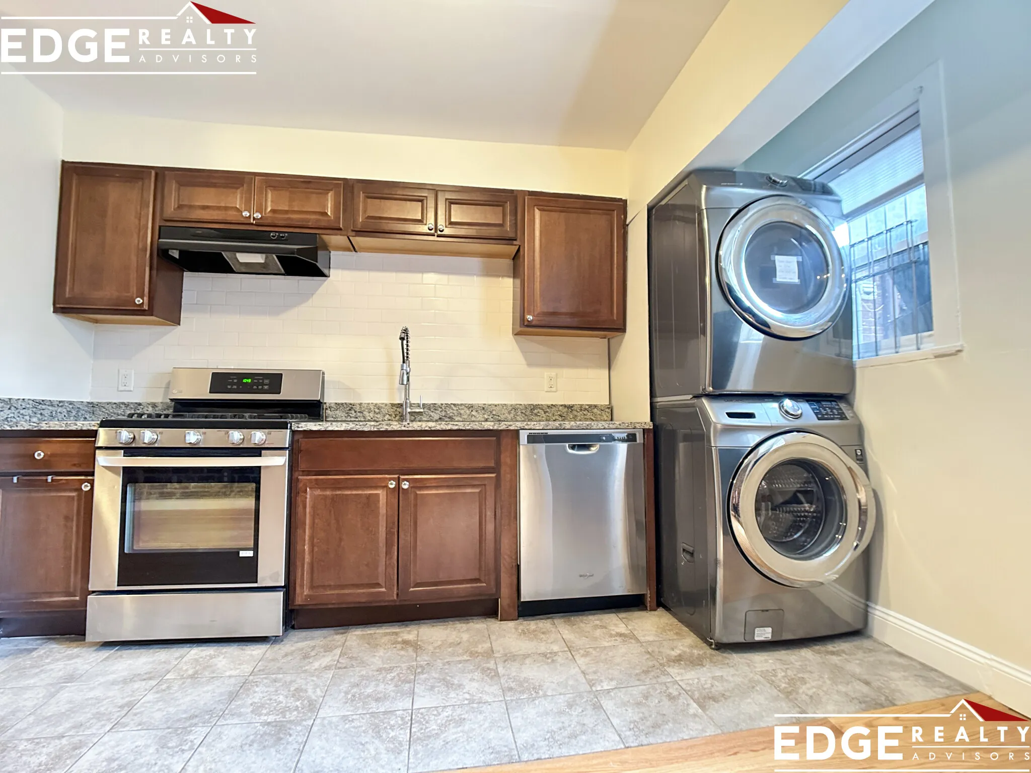 3 bed, 2 bath apartment for rent at 12A Glenville Ave Unit B, Allston — photo 5 of 7