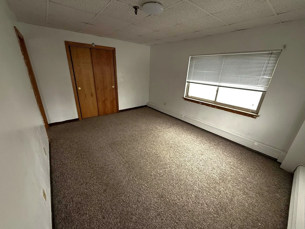 1 bed, 1 bath apartment for rent at 12A Hammond St Unit A, Waltham — photo 5 of 10