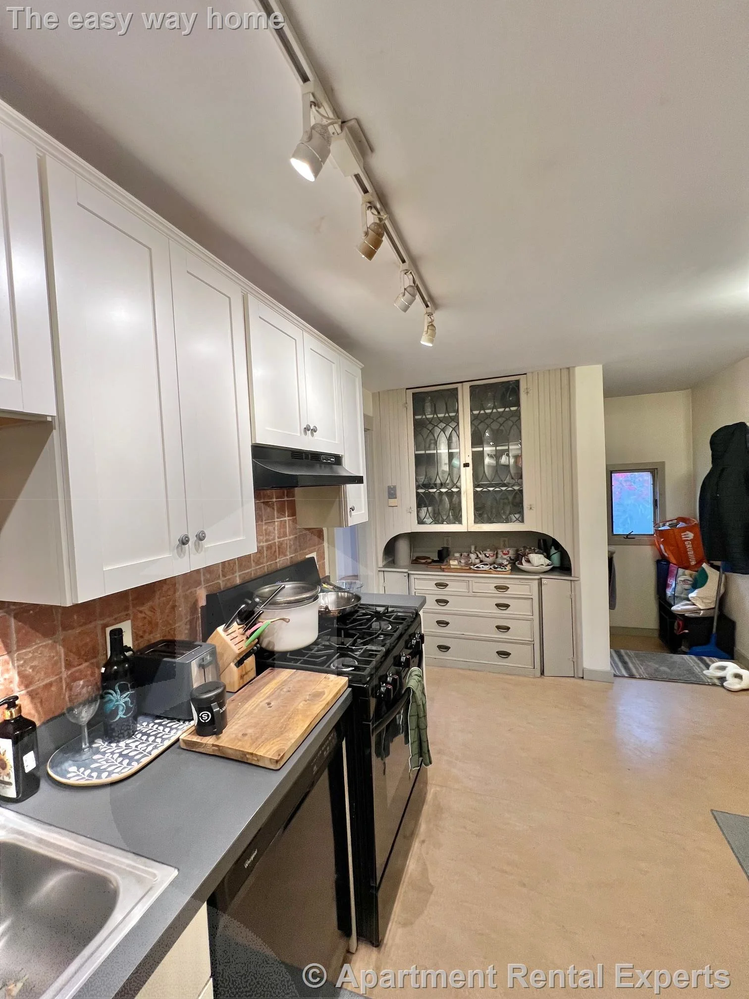1 bed, 1 bath apartment for rent at 12A Saginaw Ave, Porter Square — photo 2 of 15