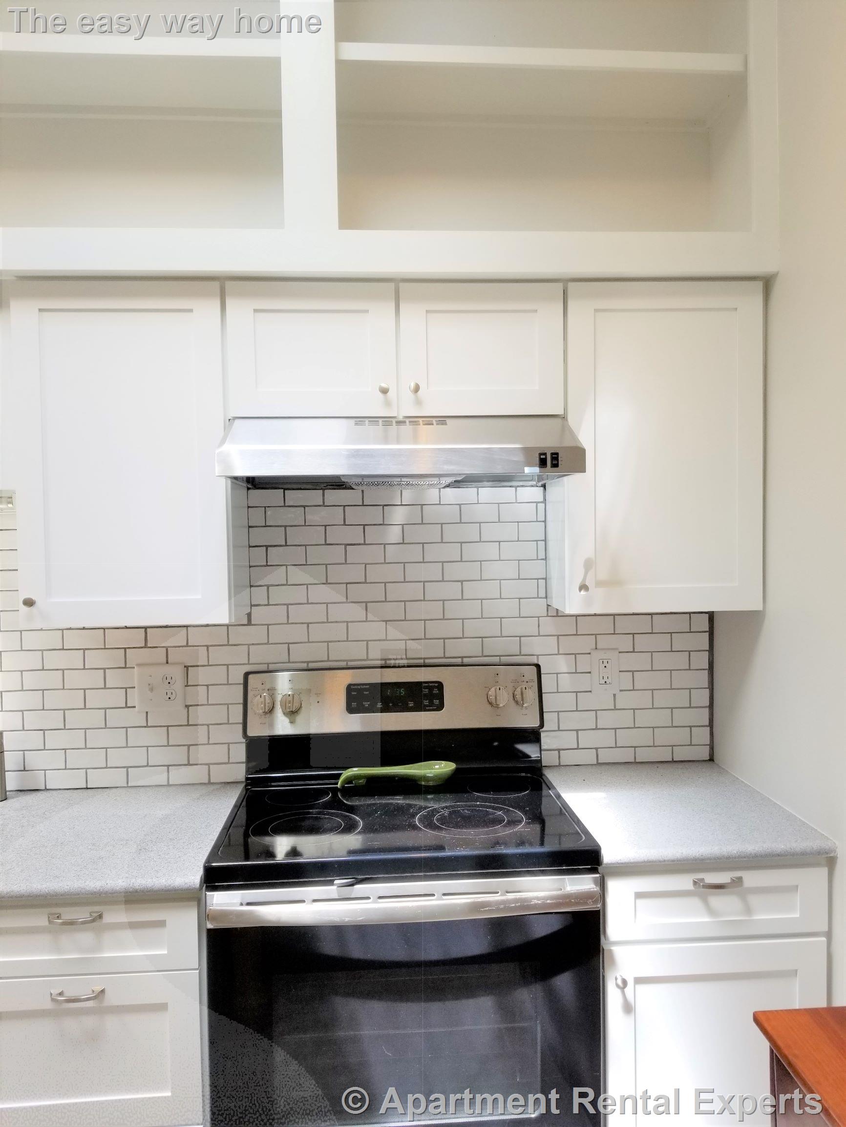 1 bed, 1 bath apartment for rent at 12R Conwell Ave, Tufts — photo 4 of 17
