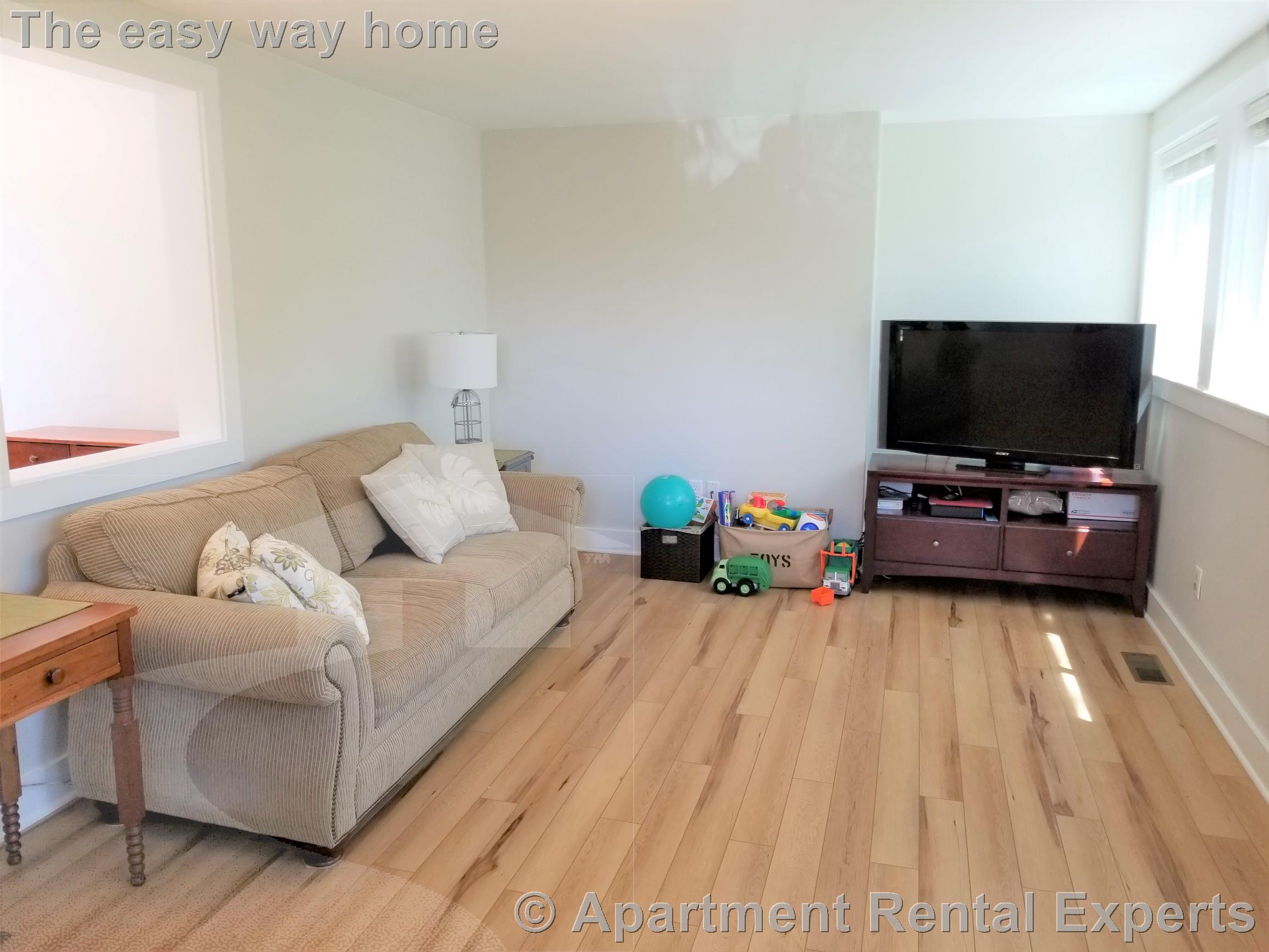 1 bed, 1 bath apartment for rent at 12R Conwell Ave, Tufts — photo 8 of 17