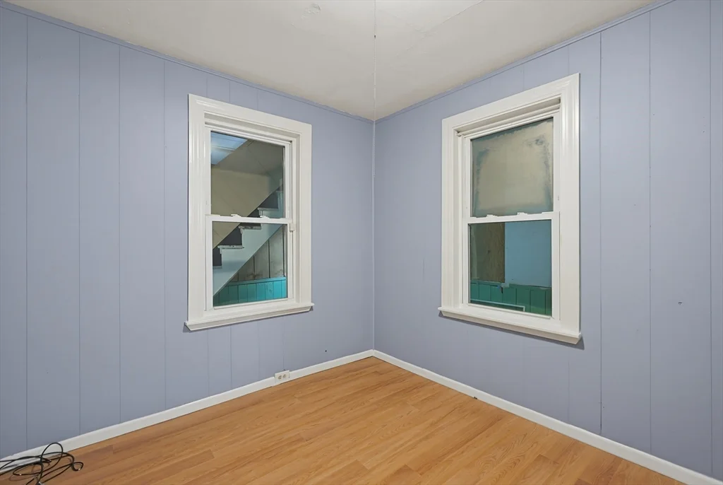 3 bed, 1 bath apartment for rent at 12R Granite Unit 1, Fitchburg — photo 16 of 20