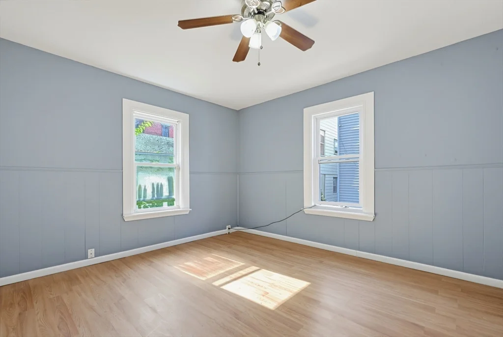 3 bed, 1 bath apartment for rent at 12R Granite Unit 1, Fitchburg — photo 5 of 20