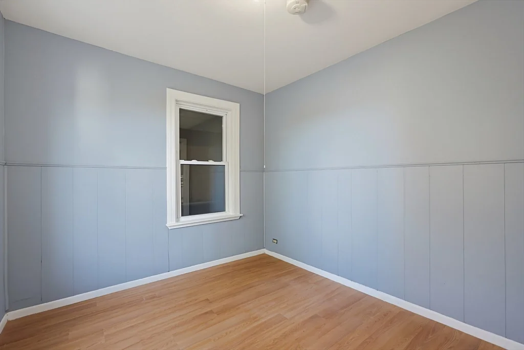 3 bed, 1 bath apartment for rent at 12R Granite Unit 1, Fitchburg — photo 13 of 20