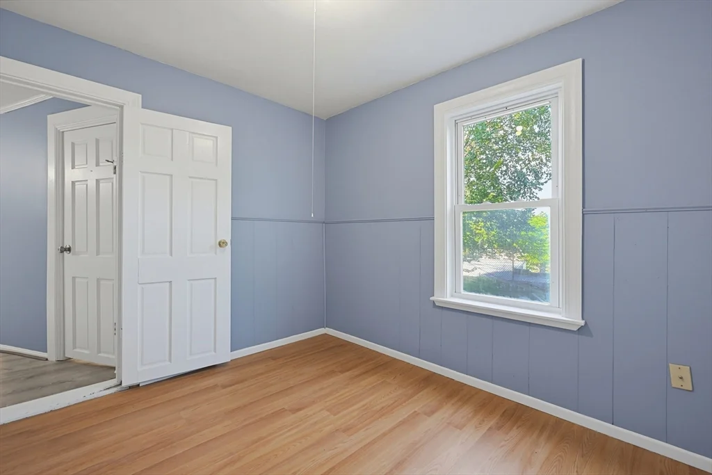3 bed, 1 bath apartment for rent at 12R Granite Unit 1, Fitchburg — photo 14 of 20