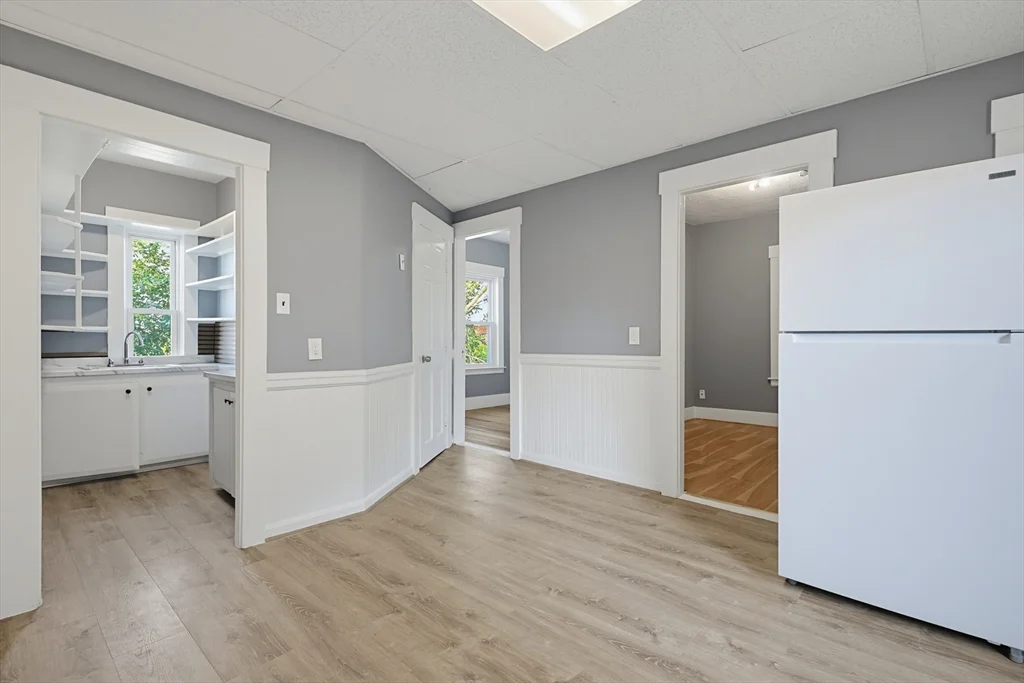 3 bed, 1 bath apartment for rent at 12R Granite Unit 3, Fitchburg — photo 7 of 21