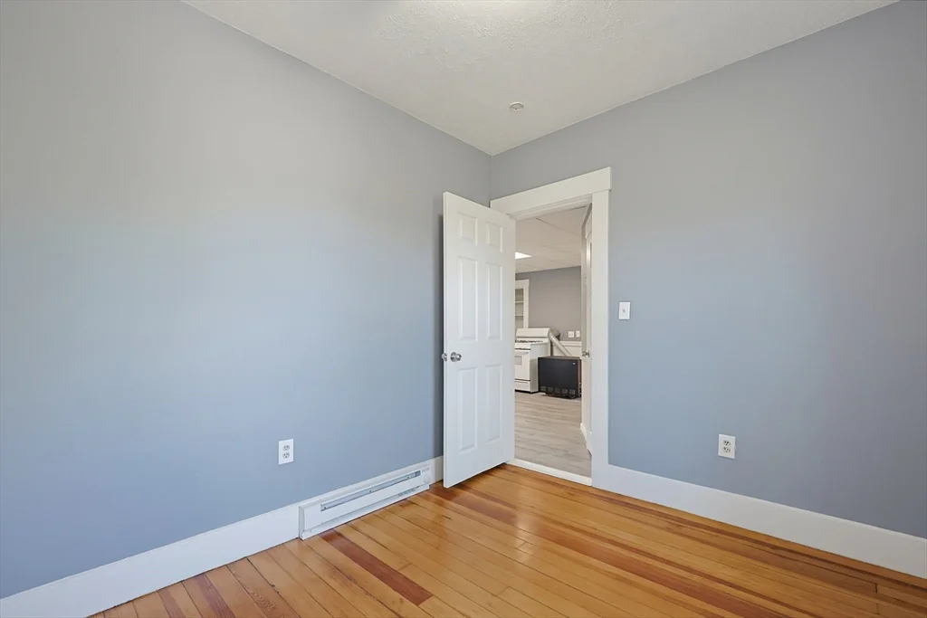 3 bed, 1 bath apartment for rent at 12R Granite Unit 3, Fitchburg — photo 18 of 21