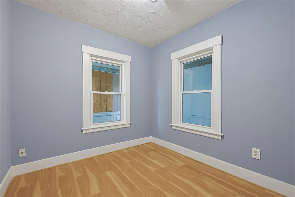 3 bed, 1 bath apartment for rent at 12R Granite Unit 3, Fitchburg — photo 19 of 21