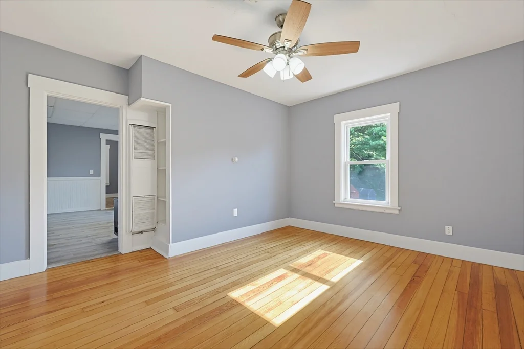 3 bed, 1 bath apartment for rent at 12R Granite Unit 3, Fitchburg — photo 13 of 21