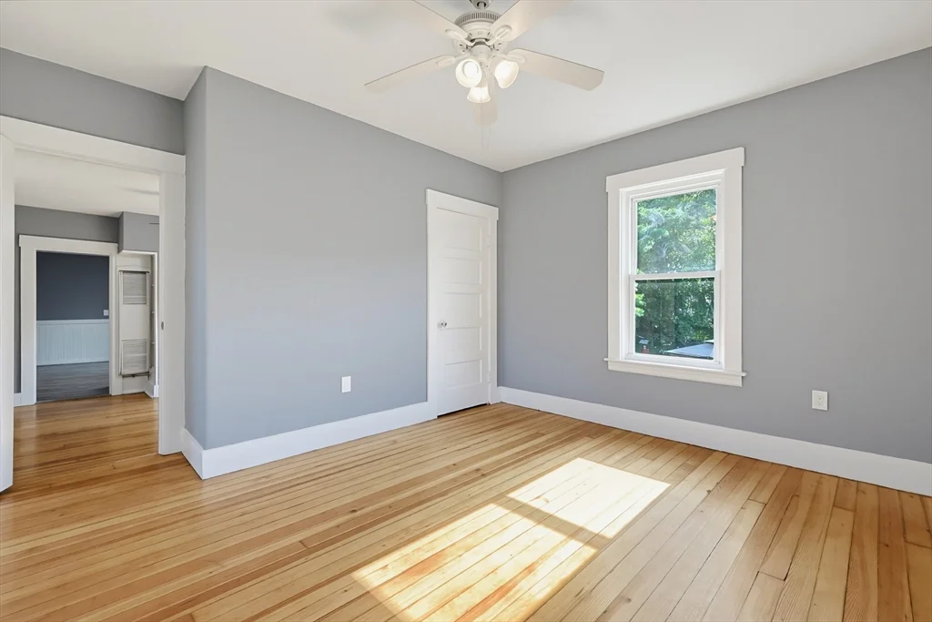 3 bed, 1 bath apartment for rent at 12R Granite Unit 3, Fitchburg — photo 2 of 21