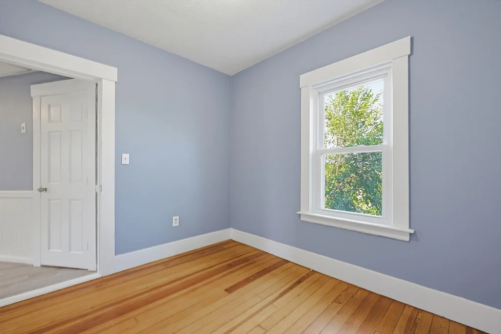3 bed, 1 bath apartment for rent at 12R Granite Unit 3, Fitchburg — photo 17 of 21