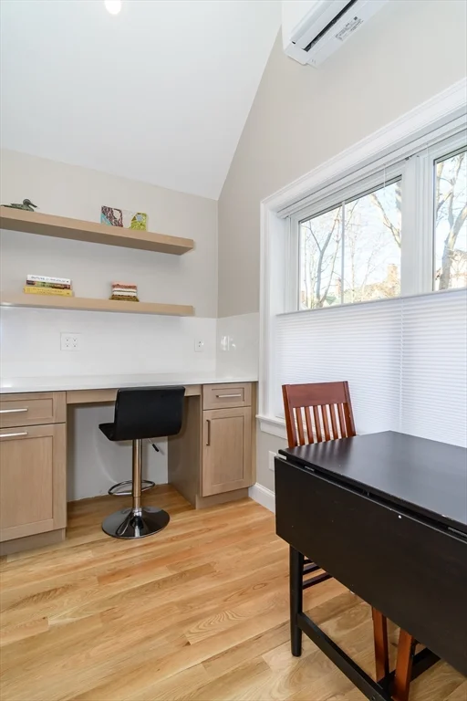 1 bed, 1 bath apartment for rent at 12R Maugus Ave Unit 12R, Wellesley Hills — photo 9 of 21