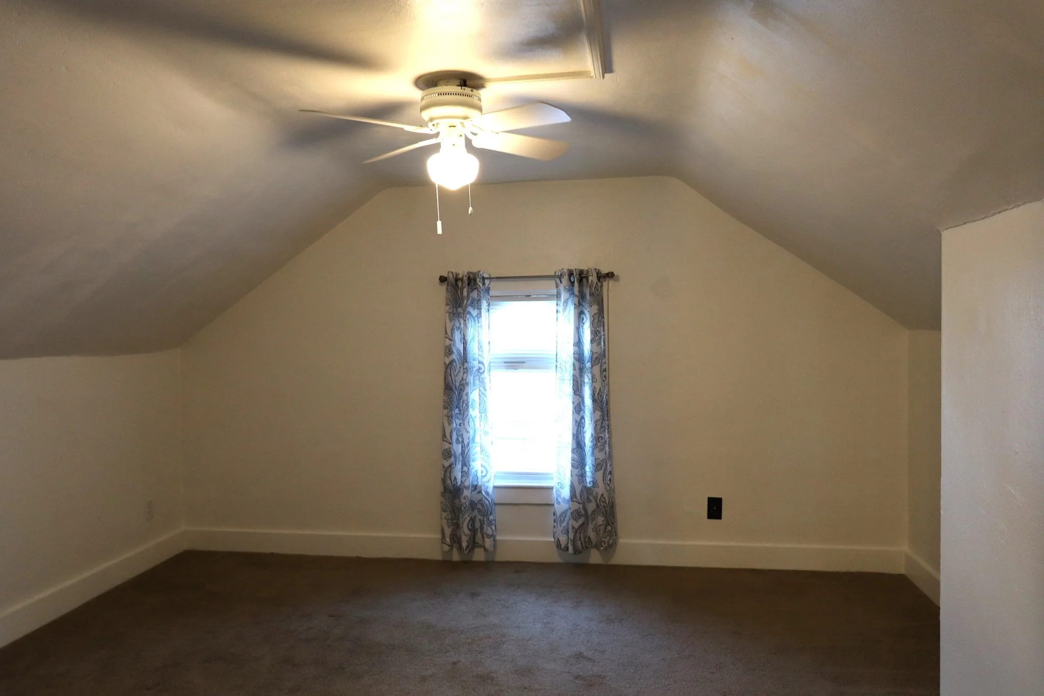 1 bed, 1 bath apartment for rent at 13 1/2 Mechanic St Unit 3, Attleboro — photo 11 of 34