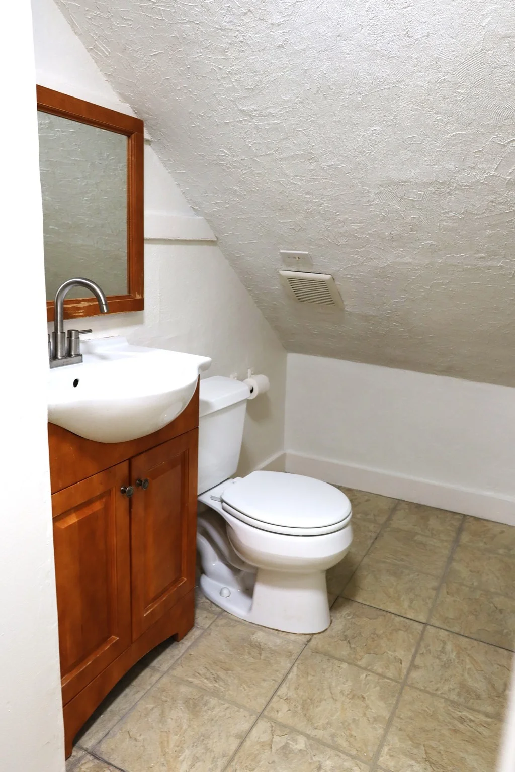 1 bed, 1 bath apartment for rent at 13 1/2 Mechanic St Unit 3, Attleboro — photo 22 of 34