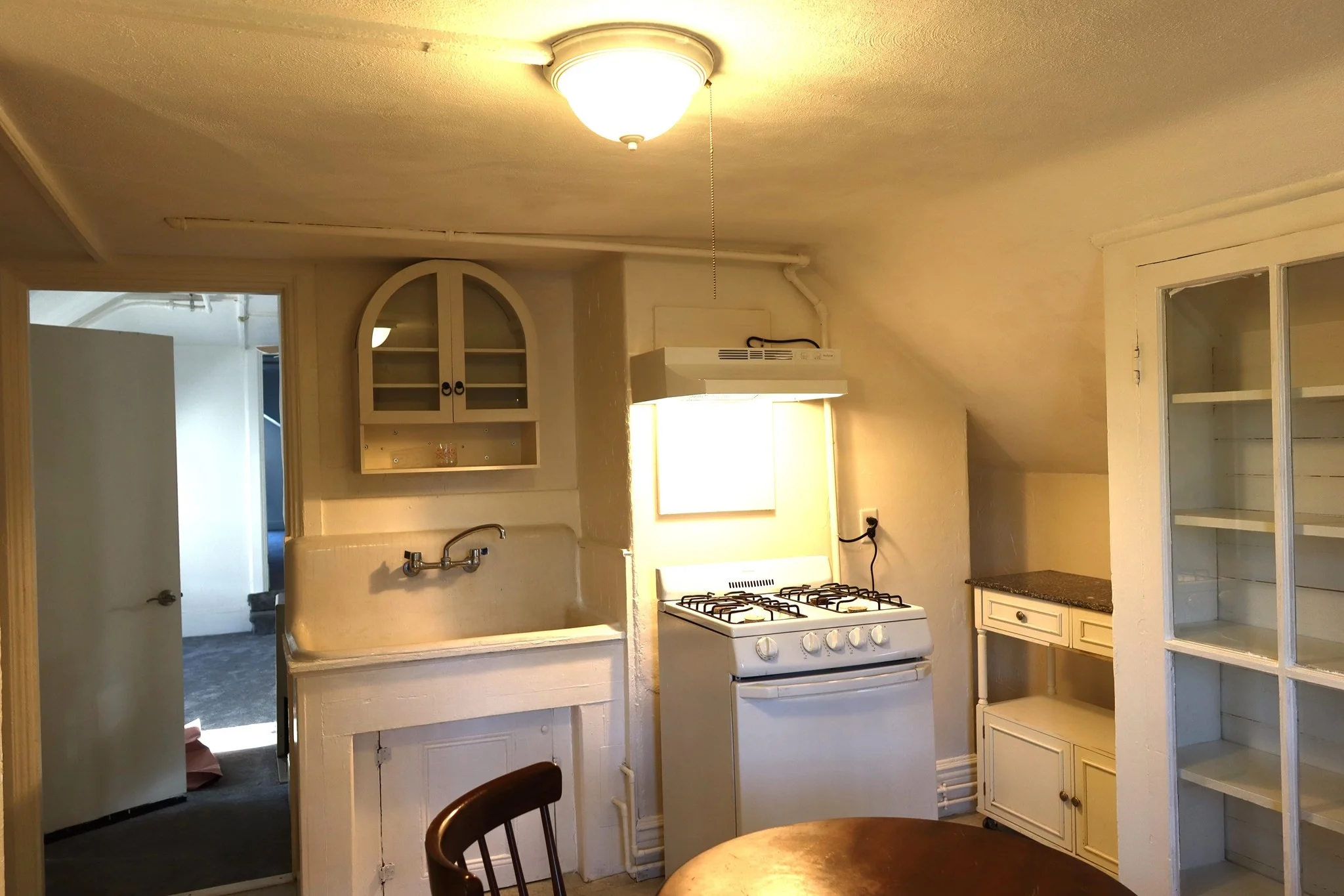 1 bed, 1 bath apartment for rent at 13 1/2 Mechanic St Unit 3, Attleboro — photo 4 of 34