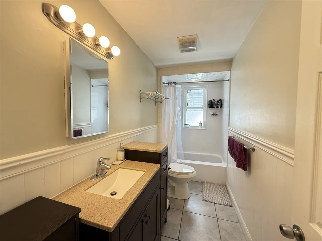 3 bed, 1 bath apartment for rent at 13-15 Pennsylvania Ave Unit 2, East Somerville — photo 10 of 14