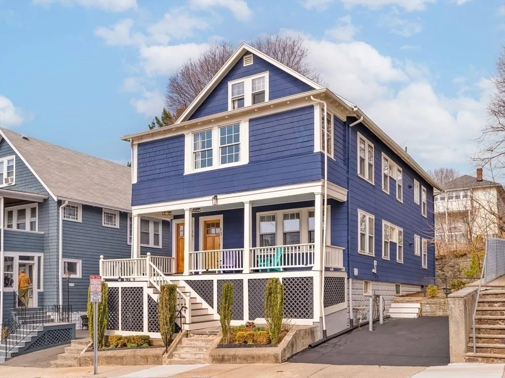 3 bed, 1 bath apartment for rent at 13-15 Upland Unit 1, Tufts University — photo 1 of 12