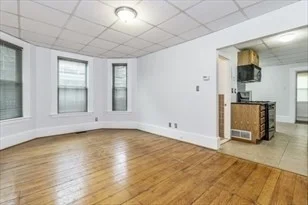 1 bed, 1 bath apartment for rent at 13-1R Mansfield St Unit 2, Allston — photo 3 of 16