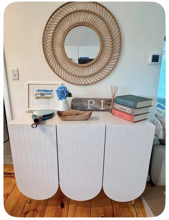 3 bed, 1 bath apartment for rent at 13 55th St Unit WINTER, Plum Island — photo 5 of 21