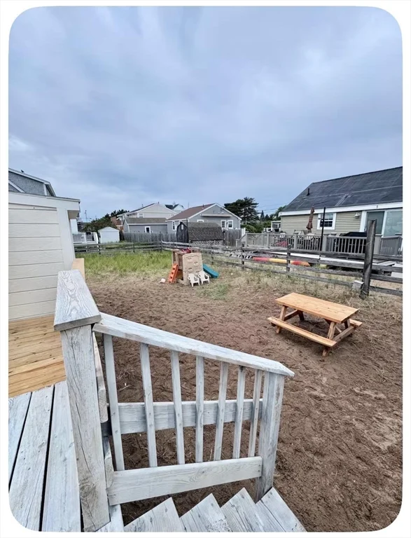 3 bed, 1 bath apartment for rent at 13 55th St Unit WINTER, Plum Island — photo 13 of 21