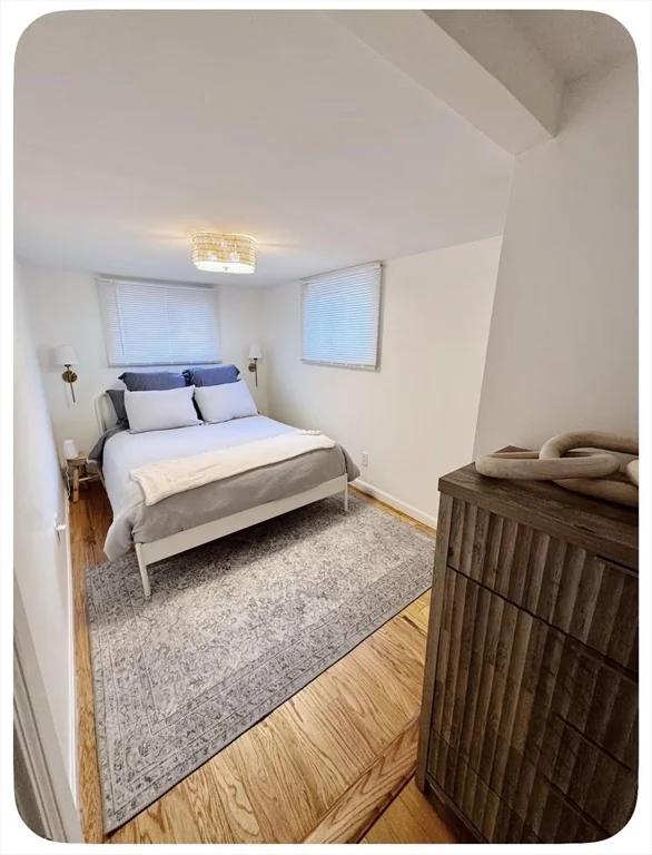 3 bed, 1 bath apartment for rent at 13 55th St Unit WINTER, Plum Island — photo 7 of 21