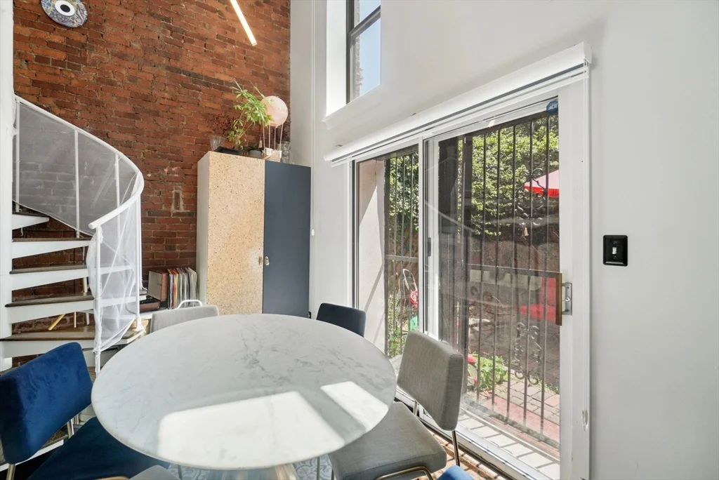 3 bed, 3 bath apartment for rent at 13 Albemarle St Unit 1, Back Bay — photo 7 of 25