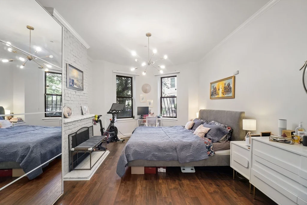 3 bed, 3 bath apartment for rent at 13 Albemarle St Unit 1, Back Bay — photo 10 of 25