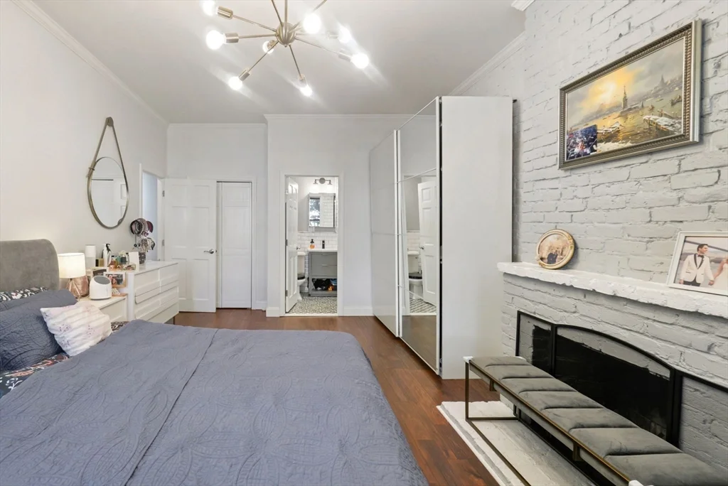 3 bed, 3 bath apartment for rent at 13 Albemarle St Unit 1, Back Bay — photo 11 of 25